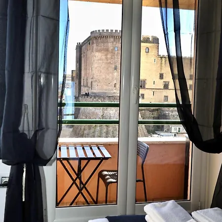 Oda ve Kahvaltı Covo Degli Angioini Napoli