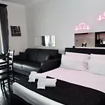 Nocleg ze śniadaniem Covo Degli Angioini 3*