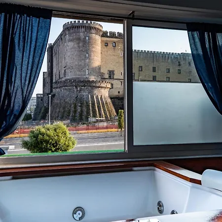 Covo Degli Angioini 4* Naples