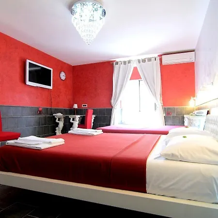 B&B Covo Degli Angioini 3*