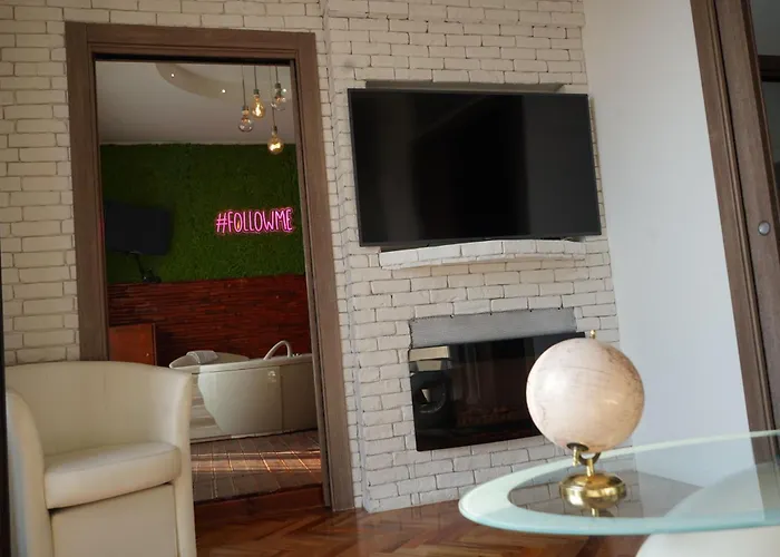 Covo Degli Angioini Bed & Breakfast