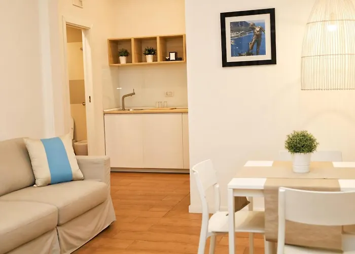 Bed & Breakfast Covo Degli Angioini Napels