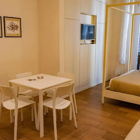 Covo Degli Angioini Bed and Breakfast