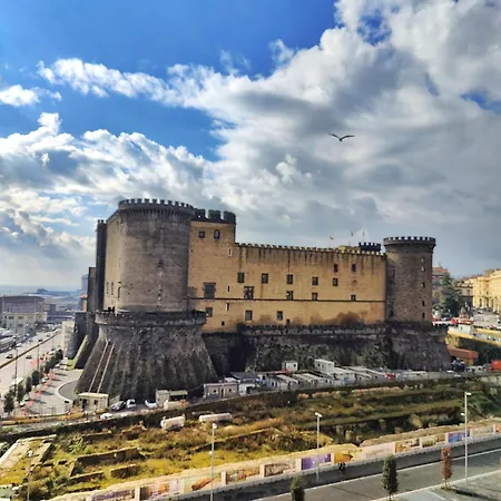 Covo Degli Angioini Oda ve Kahvaltı Napoli